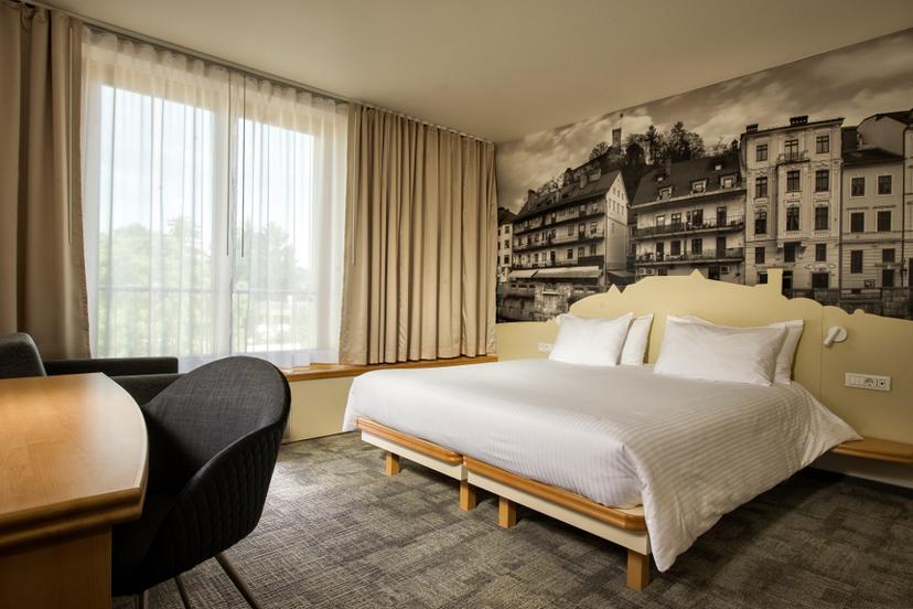 City Hotel Ljubljana image 2