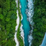 Soča rivier van bovenaf